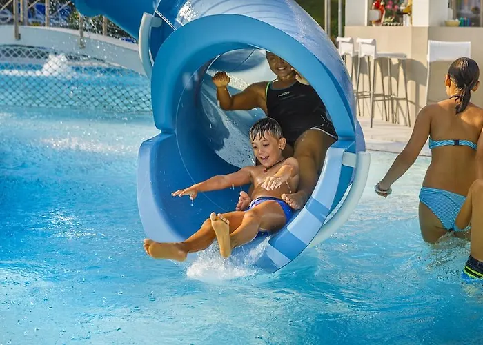 Maistra Select Belvedere 4* 브르사르