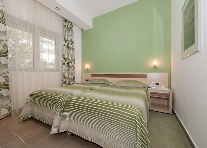 Maistra Select Belvedere