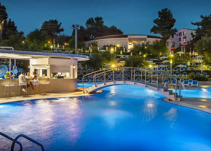 Maistra Select Belvedere 호텔 브르사르