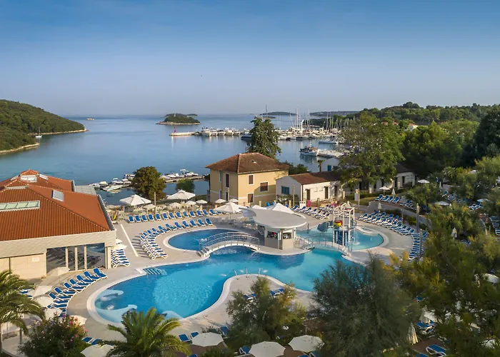 Maistra Select Belvedere 호텔 브르사르