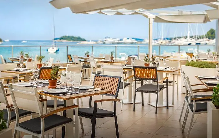 Maistra Select Belvedere