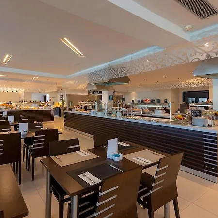 Maistra Select Belvedere 弗尔萨尔